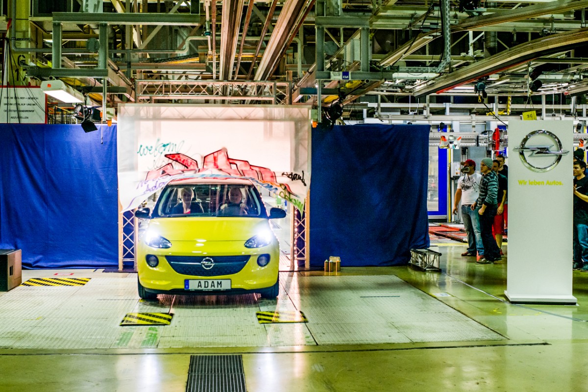 Opel adam