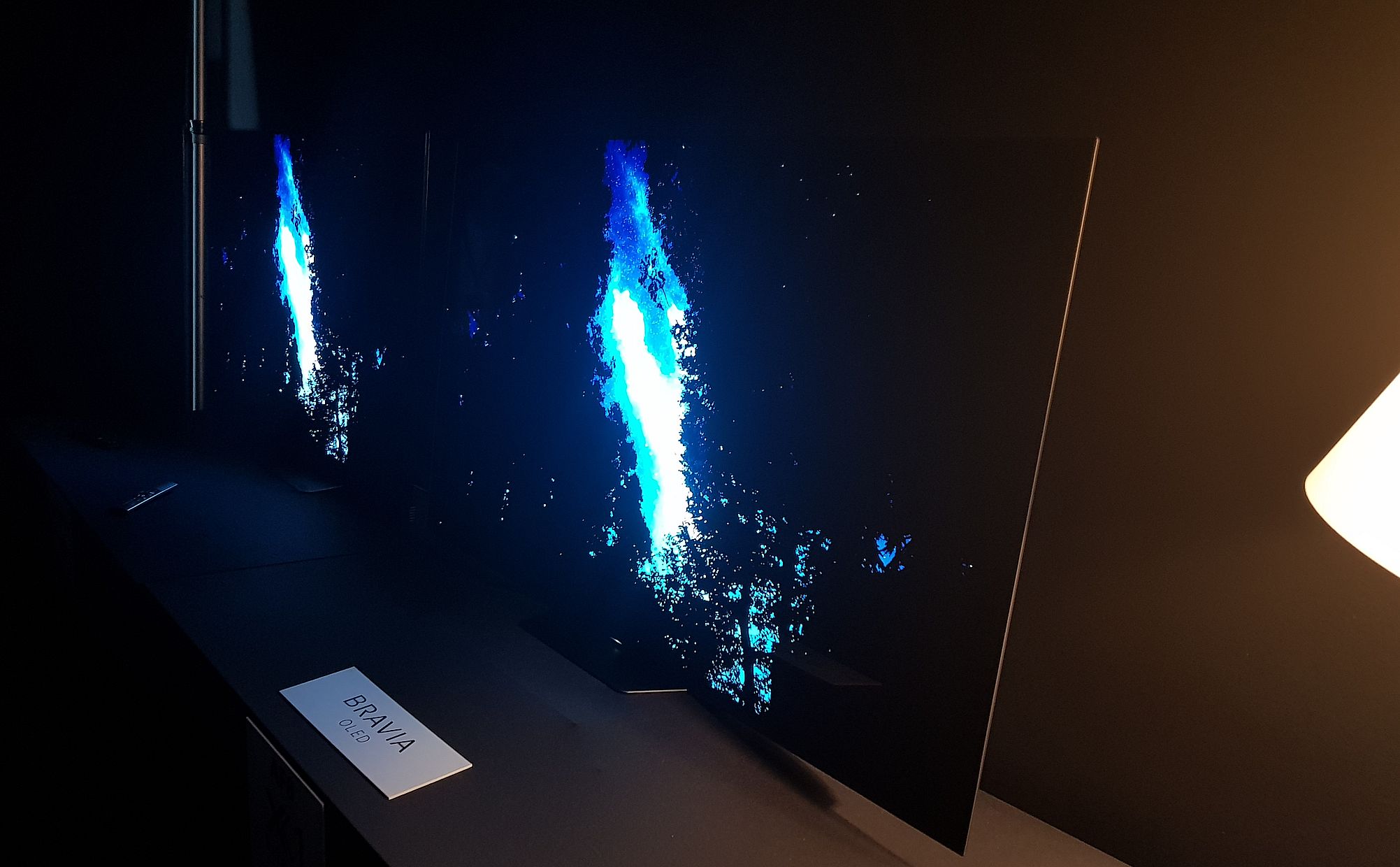 Bravia AF8