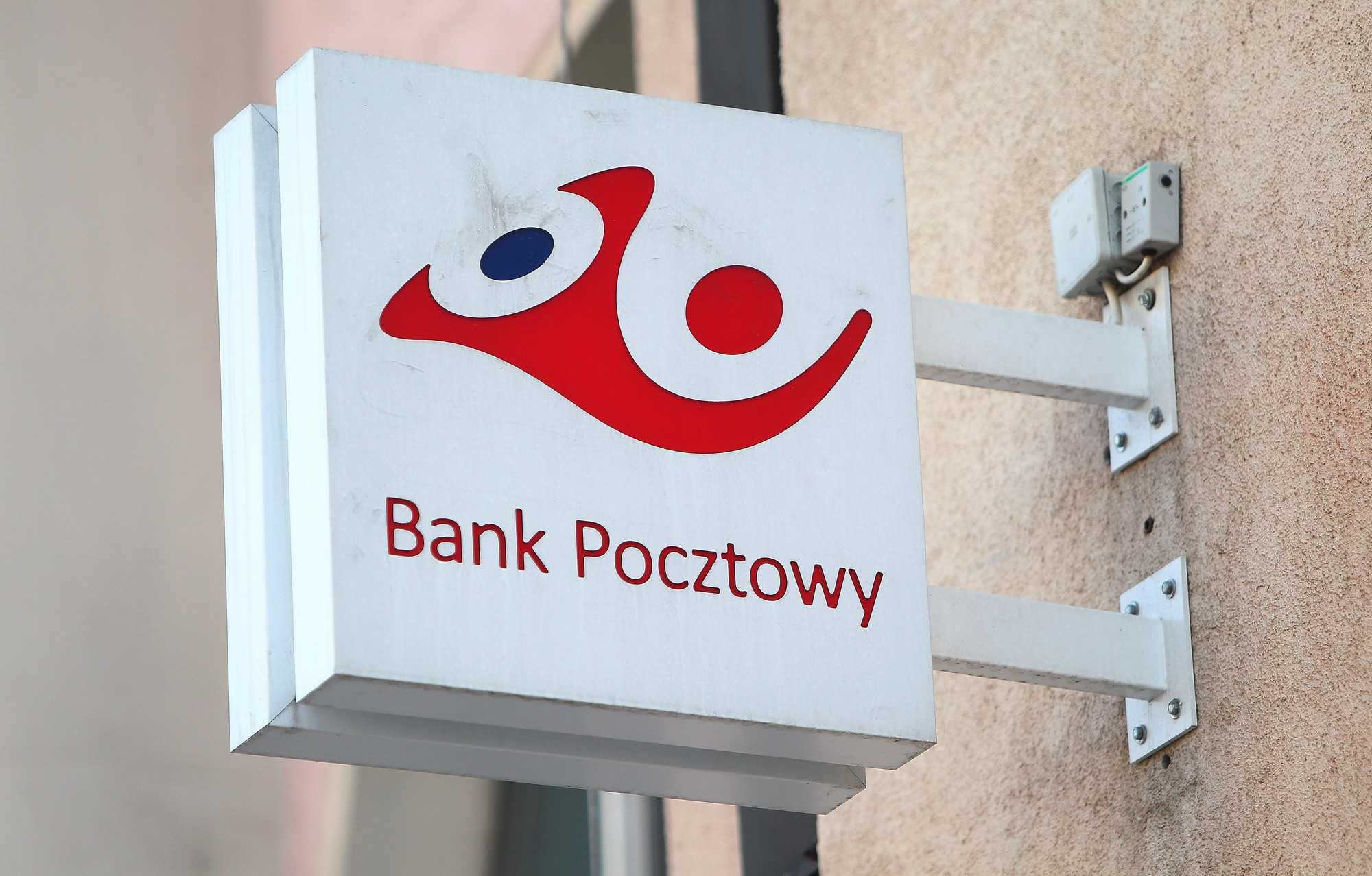 Slawomir Zawadzki Przestal Byc Prezesem Banku Pocztowego