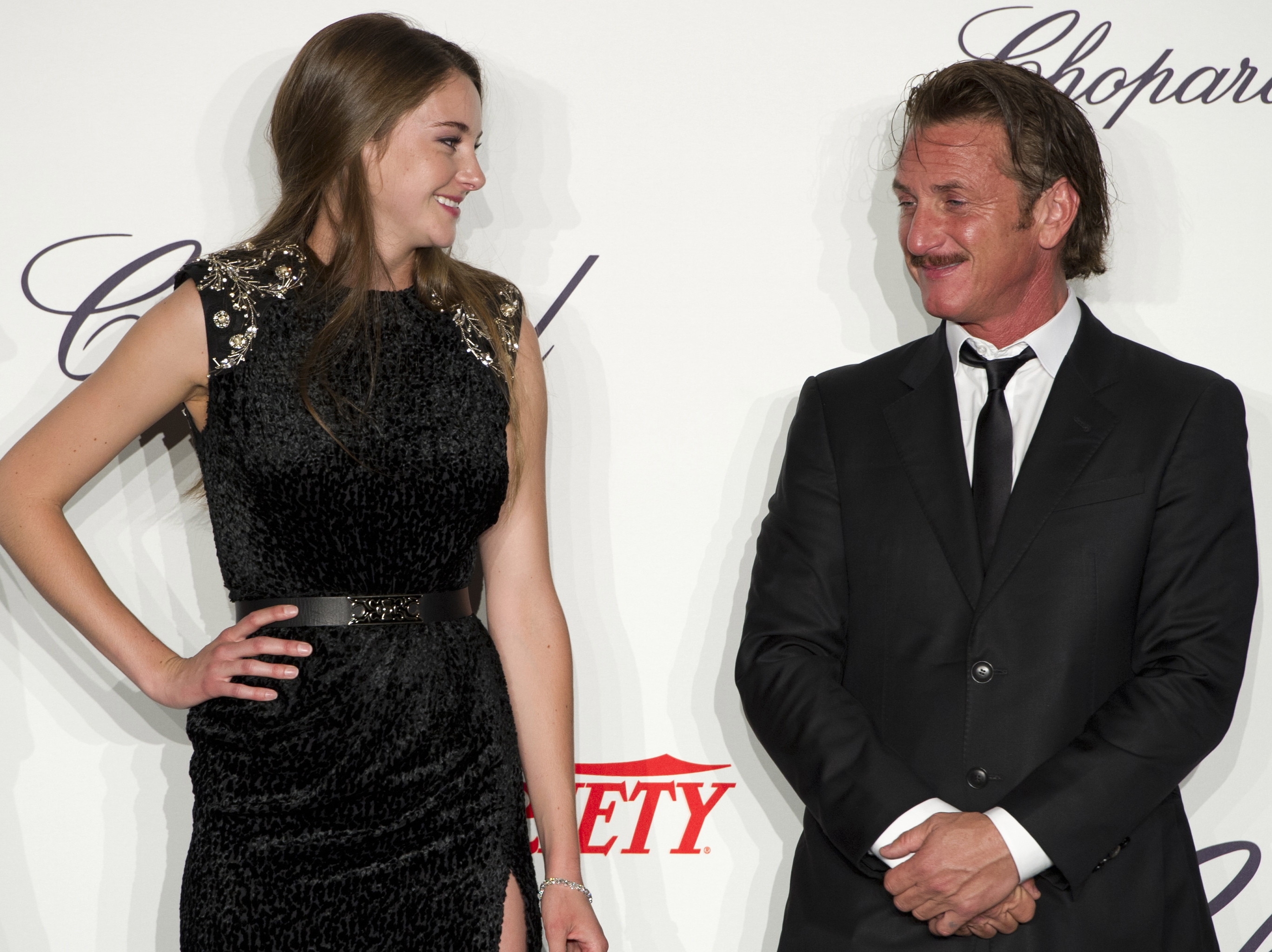 Shailene Woodley i Sean Penn