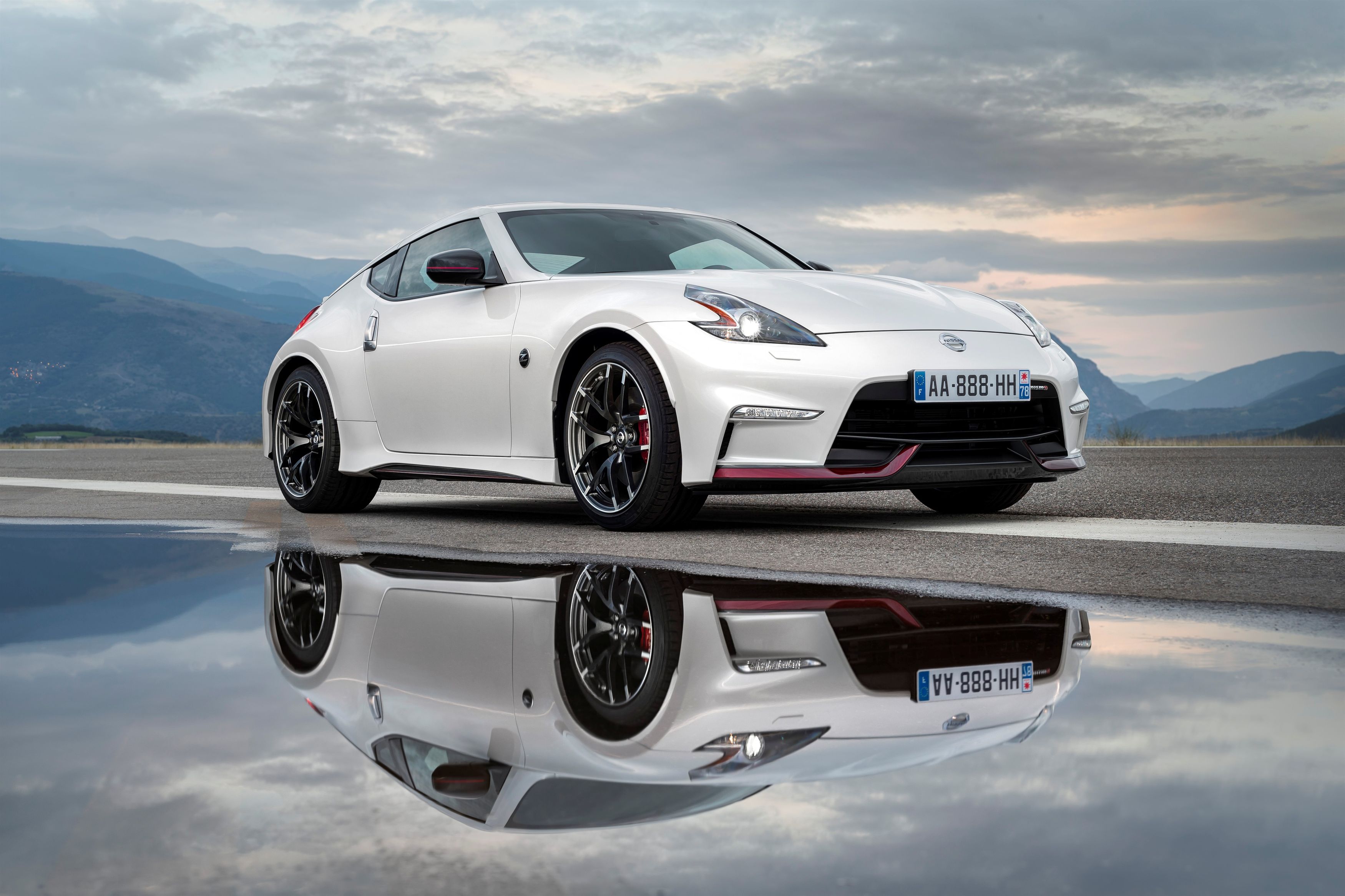 Nissan 370Z NISMO