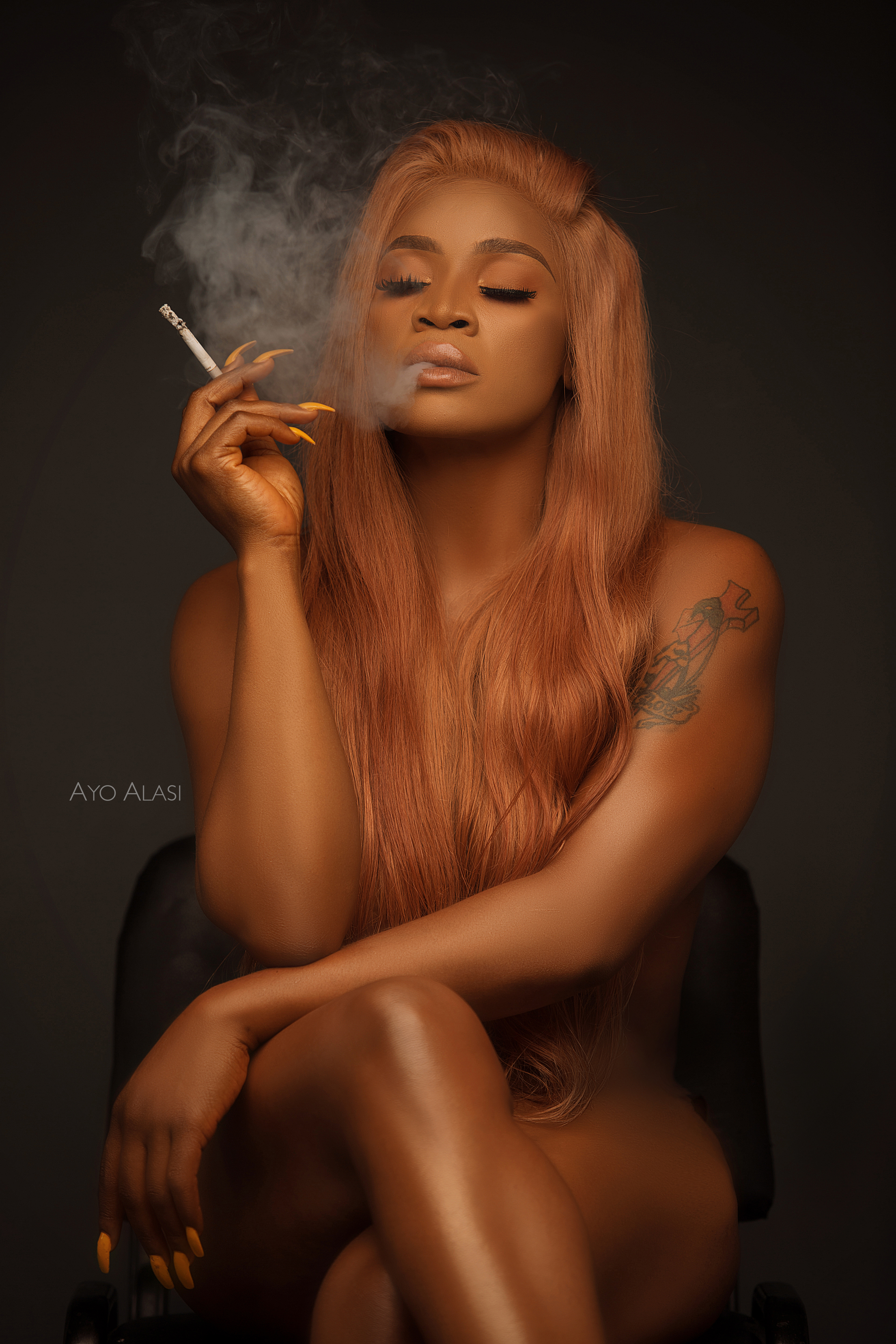It's Friday guys and Uche Ogbodo is setting the tone for the weekend with some really dripping hot and nude photos to mark her birthday [TribesmenAgency]