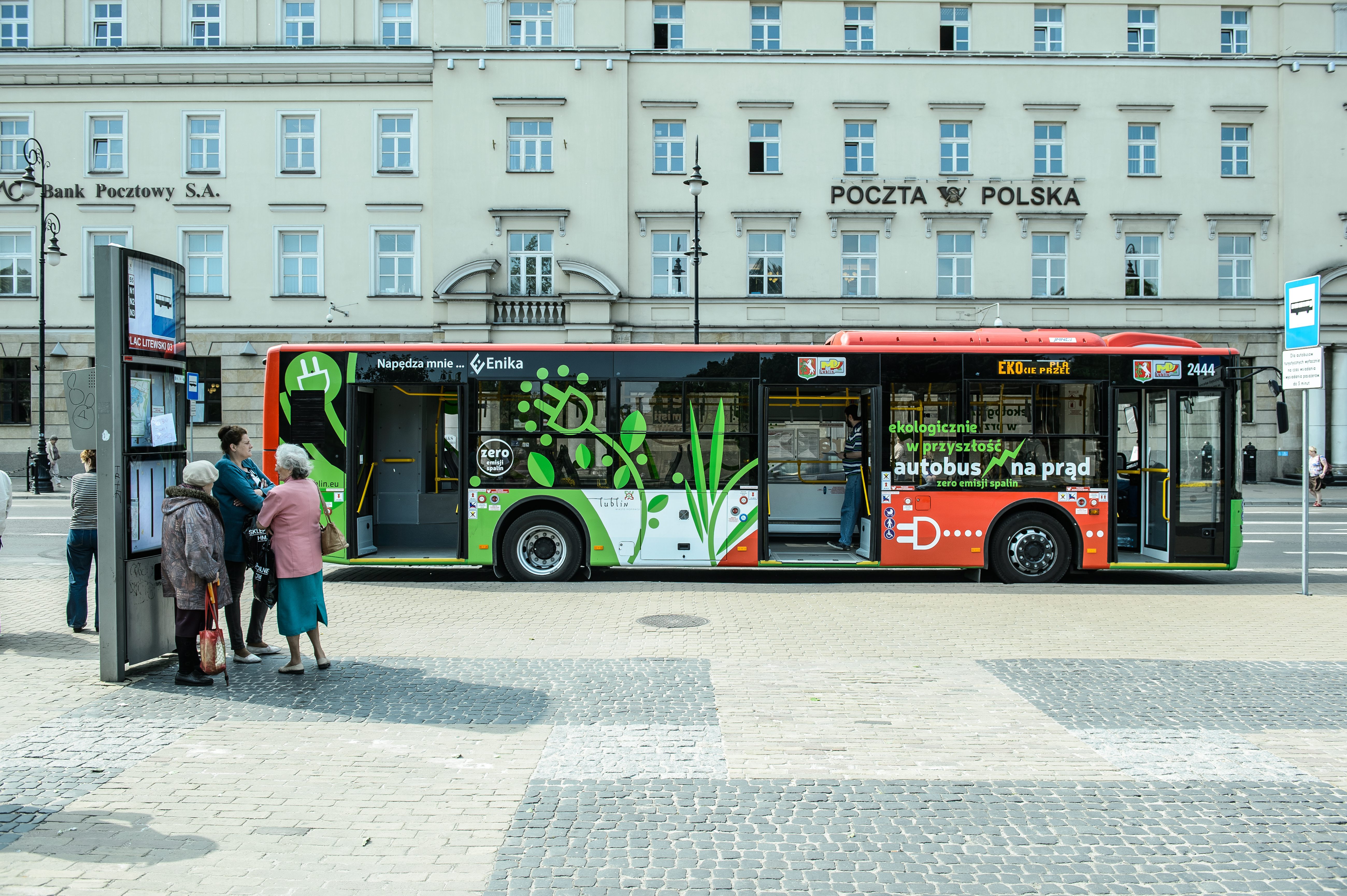 Pierwszy elektryczny autobus wyjechał na ulice Lublina już w 2015 r. Dziś miasto ma najbardziej zielony transport w Polsce.