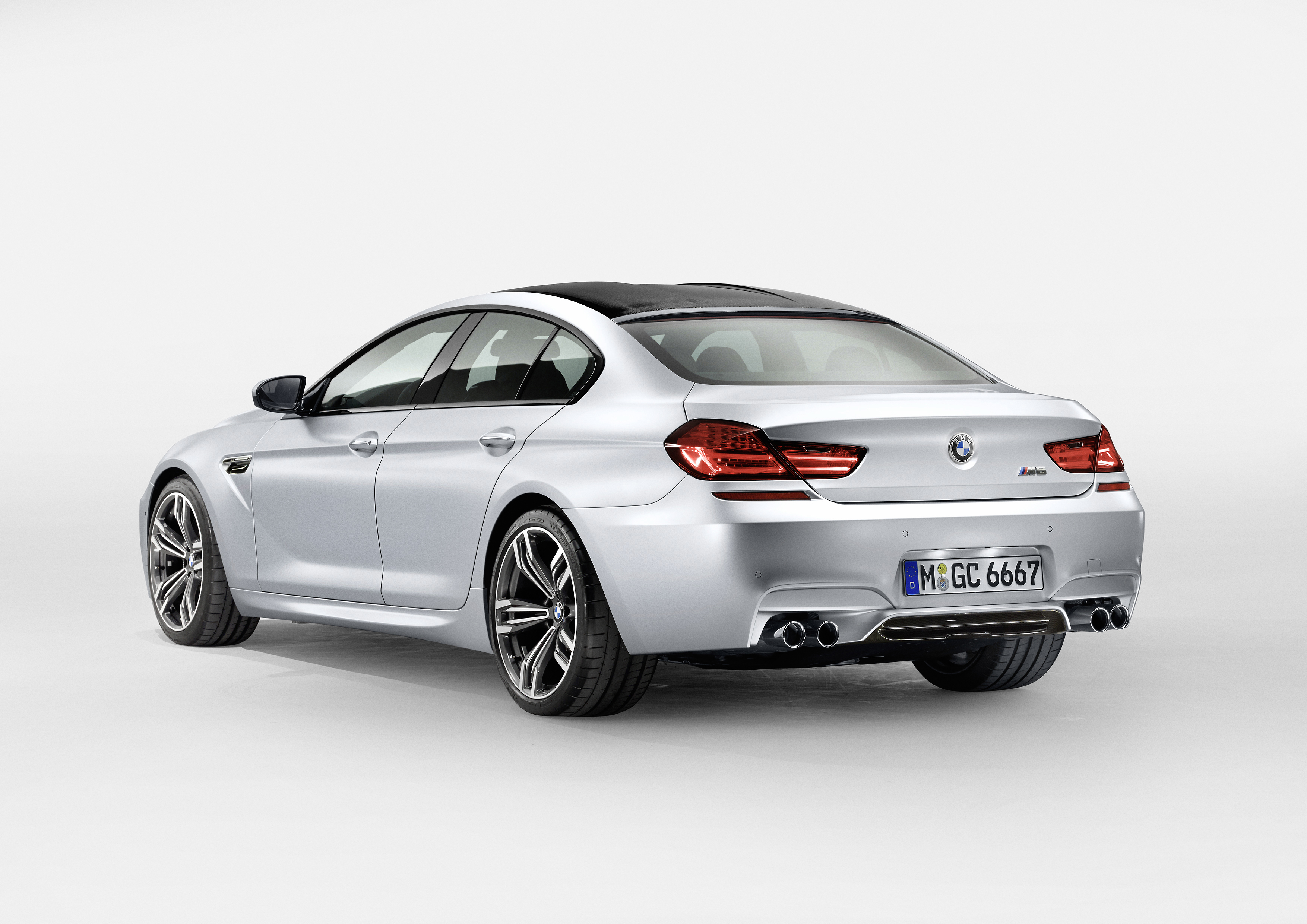 ... po zdjęciu elektronicznego kagańca i dołożeniu pakietu sportowego M6 Gran Coupe pojedzie nawet 305 km/h