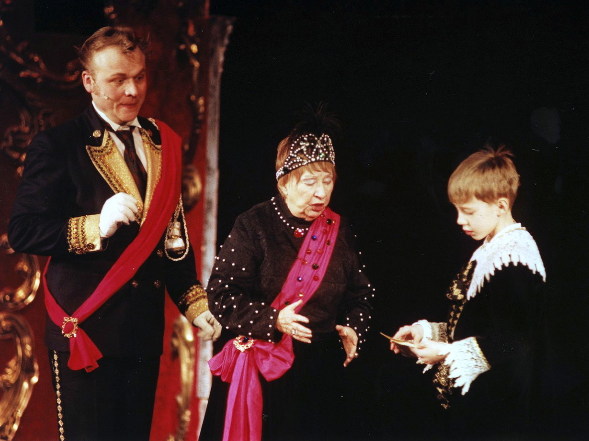 Irena Kwiatkowska (1912 - 2011)