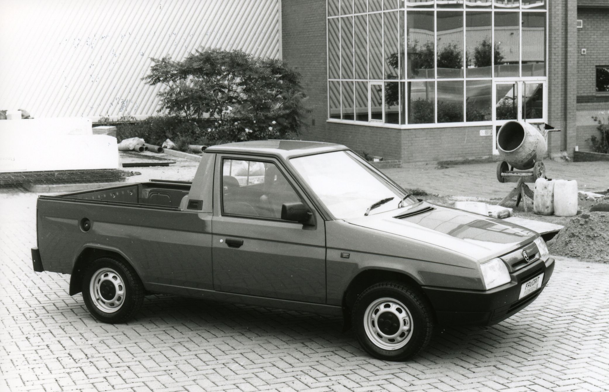 Skoda favorit