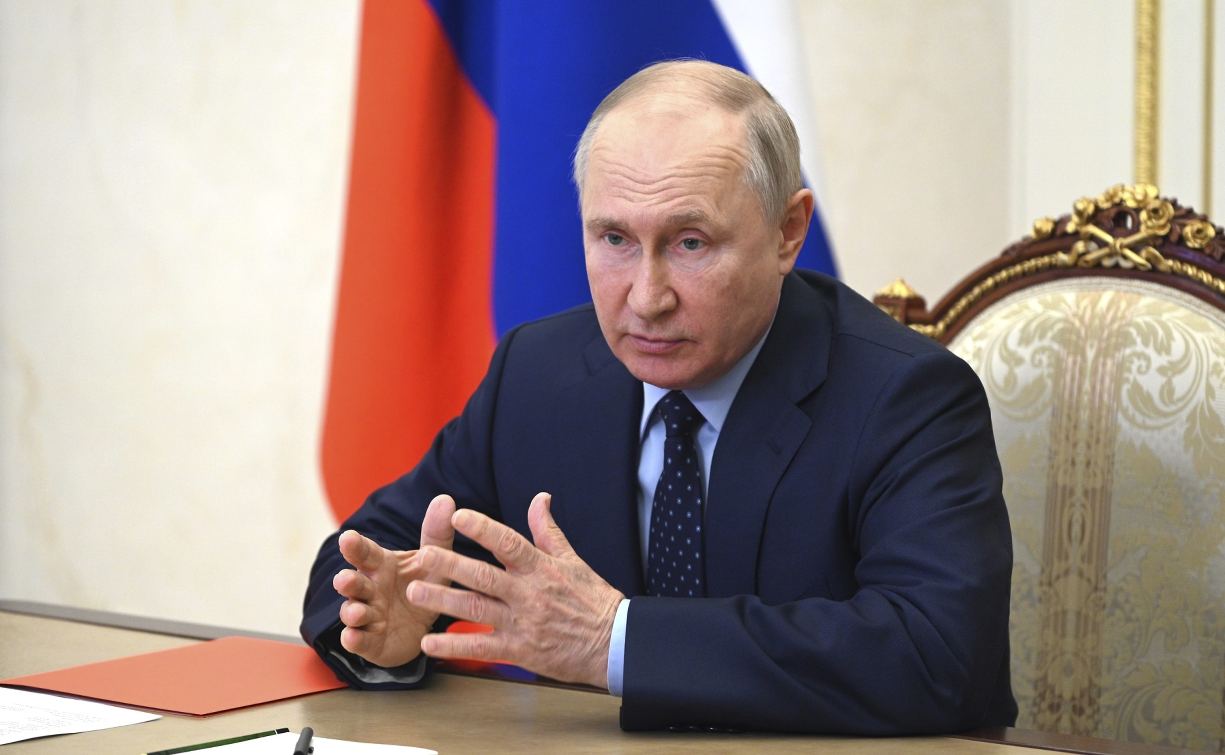 A diktatúráról és az adósrabszolgaságról beszélt Putyin