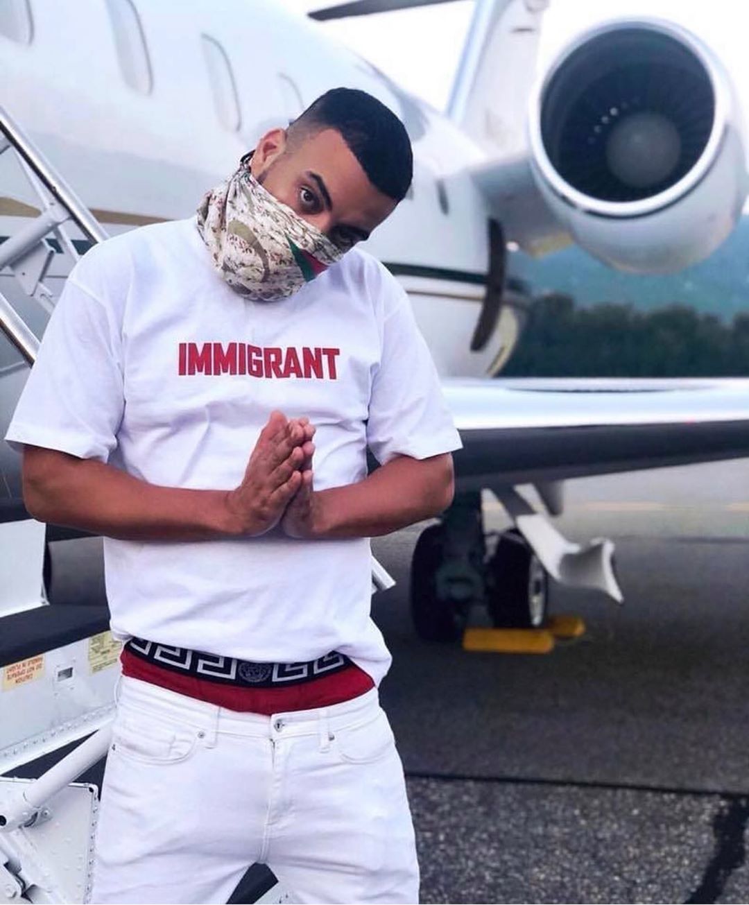 TMZ had reported that French Montana was rushed to a hospital by ambulance on Thursday, November 21, 2019, around 1:30 PM. The report says that when the first call was made it turned out to be a false alarm. [Instagram/FrenchMontana]