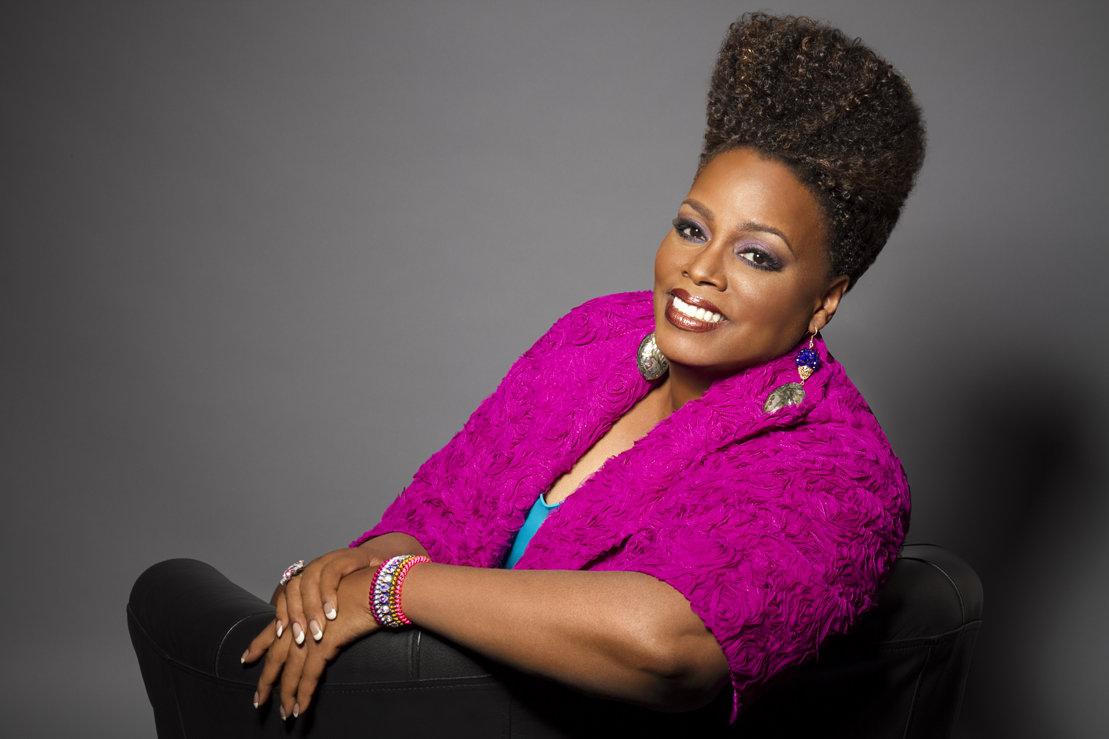 Dianne Reeves na zdjęciach z sesji do albumu
