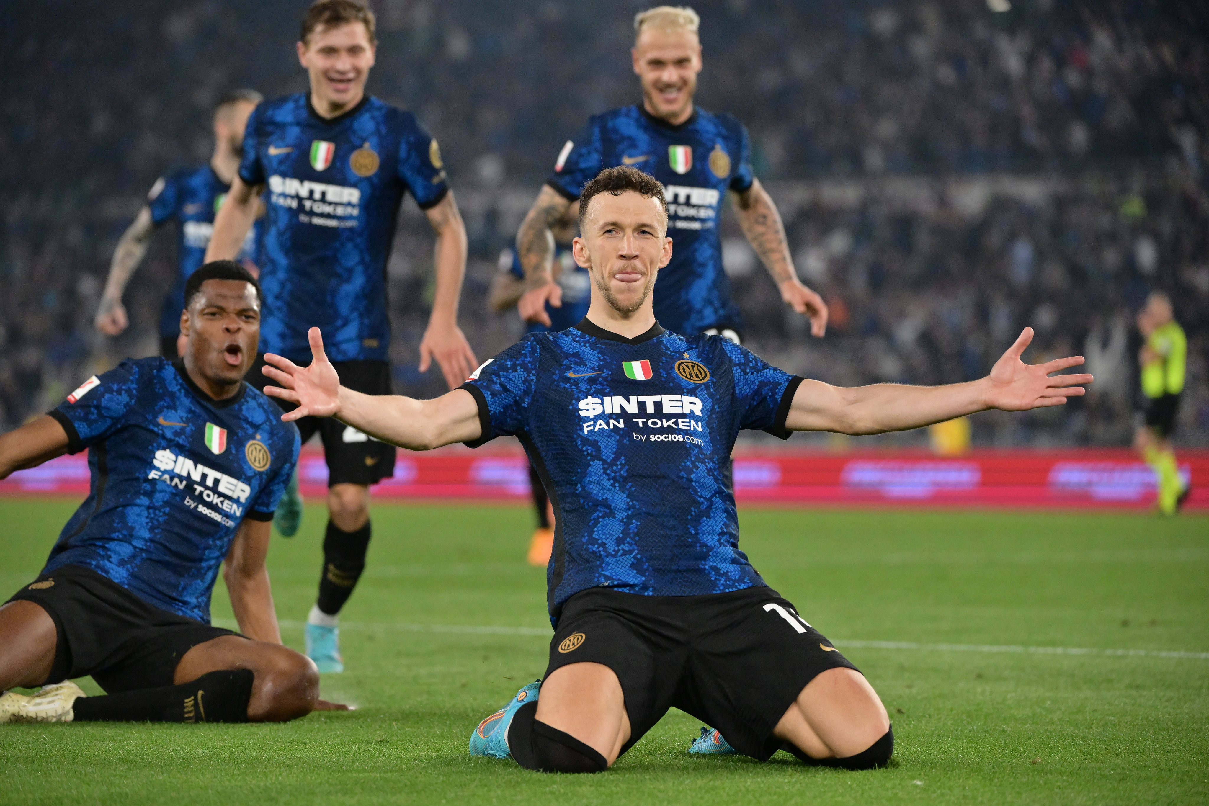 Perisic-inspired Inter dethrone Juventus again to lift Coppa Italia