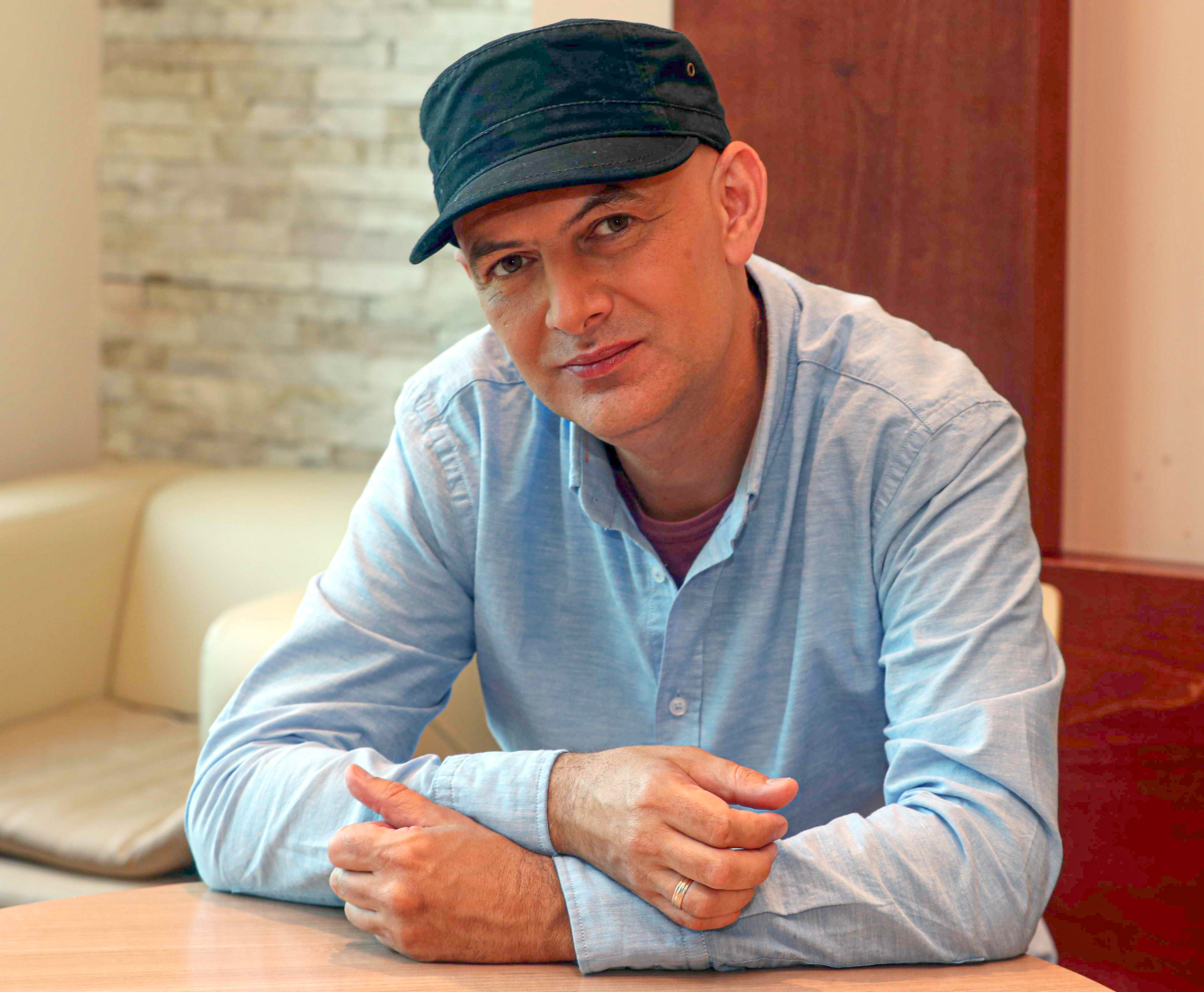 Hatalmas bajba került a rákbeteg ikerlányokat nevelő Éva: Vujity Tvrtko igyekezett a segítségükre