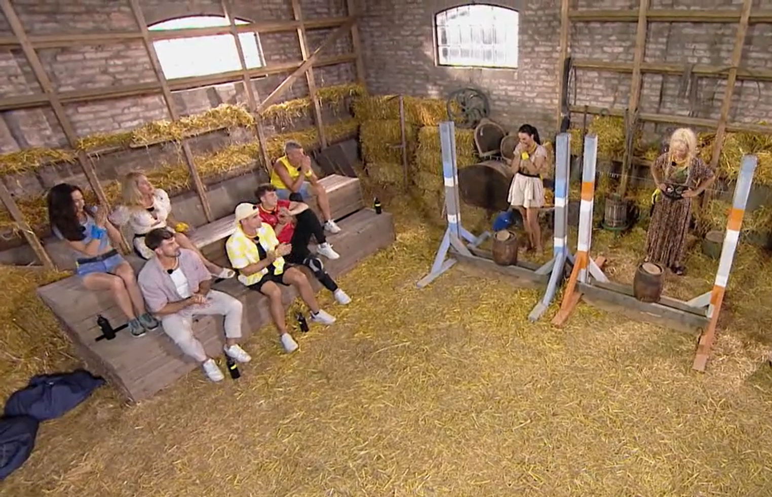 Dráma a Farmon: megvan az első kieső – videó