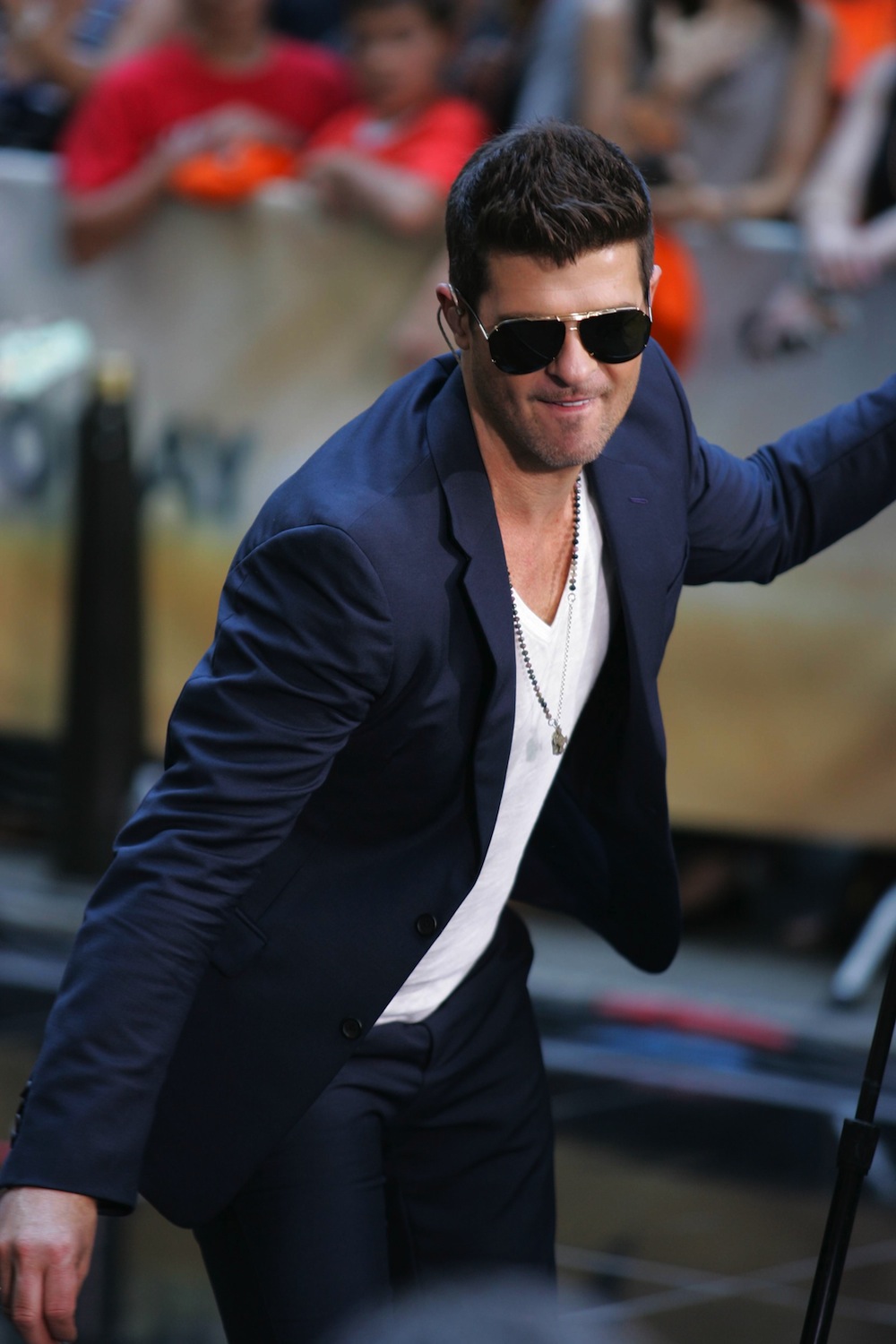 Robin Thicke podczas koncertu przed Rockefeller Center – 30 lipca 2013