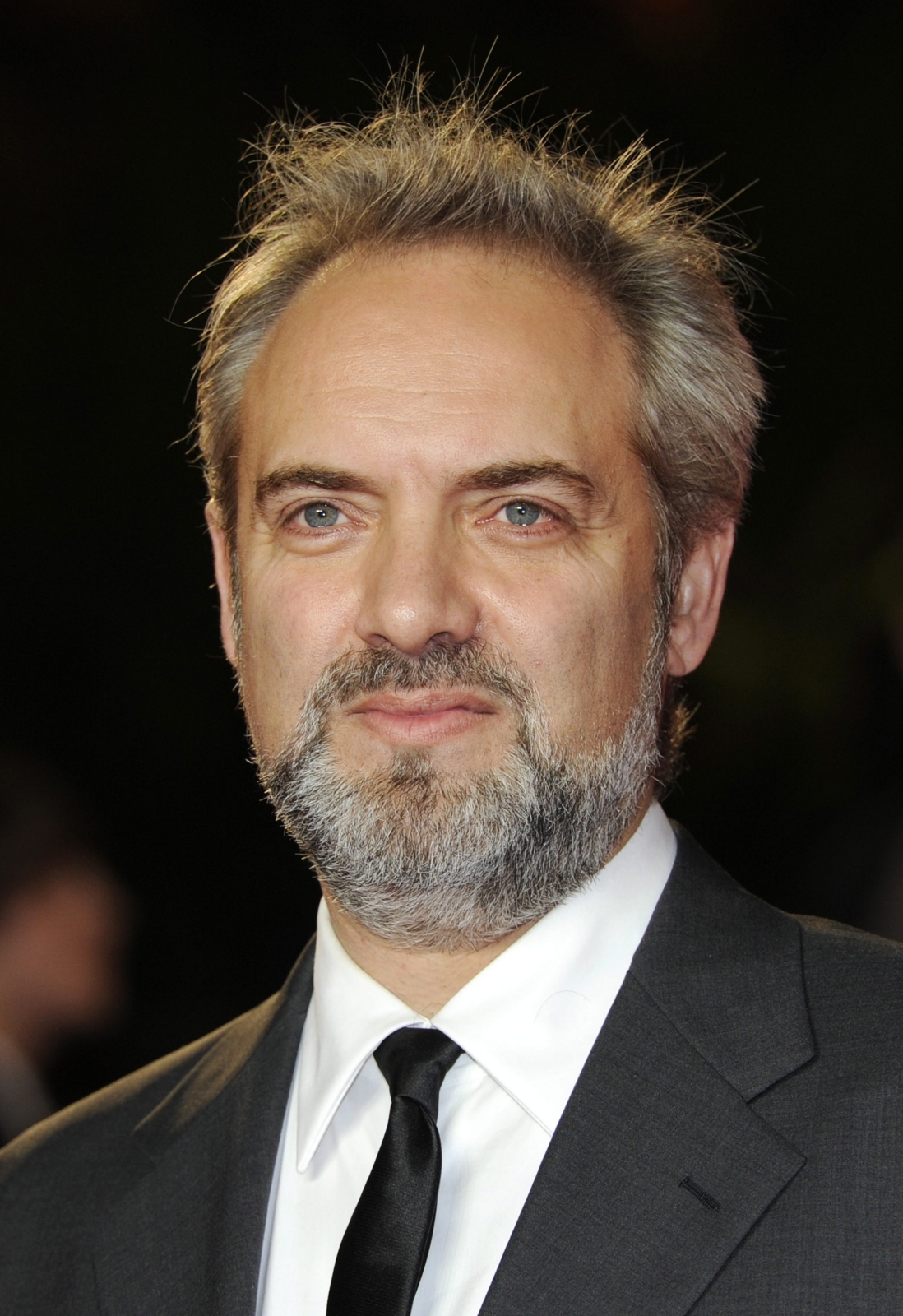 Reżyser Sam Mendes na premierze