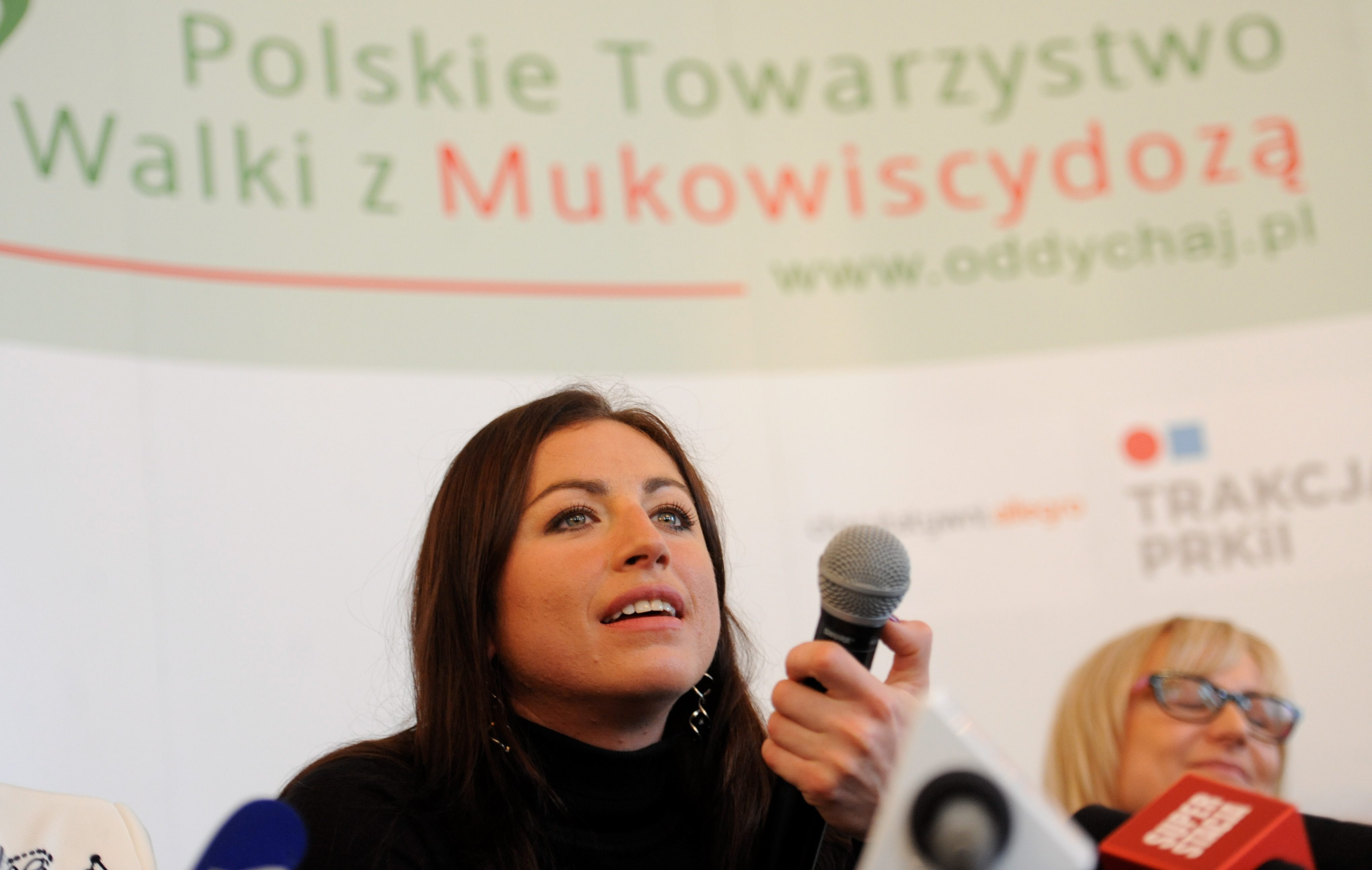 Justyna Kowalczyk pomaga dzieciom chorym na mukowiscydozę