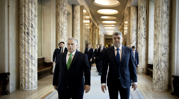 Marcel Ciolacu román kormányfő hivatalában fogadta Orbán Viktor miniszterelnököt Bukarestben / Fotó: MTI/Miniszterelnöki Sajtóiroda/Fischer Zoltán
