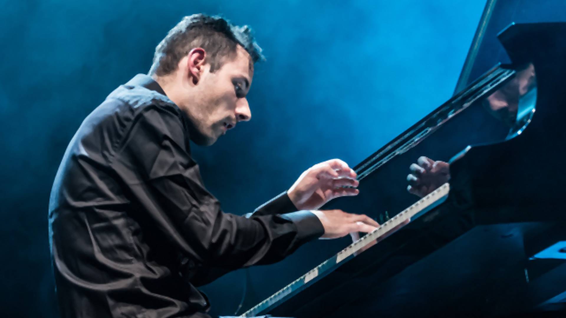 Mađarski fenomen za klavirom Peter Bence prvi put u Beogradu