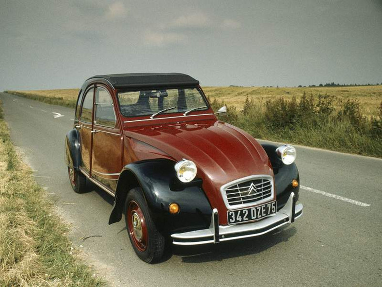 Citroën: sześćdziesięciolecie modelu 2 CV i inne jubileusze...