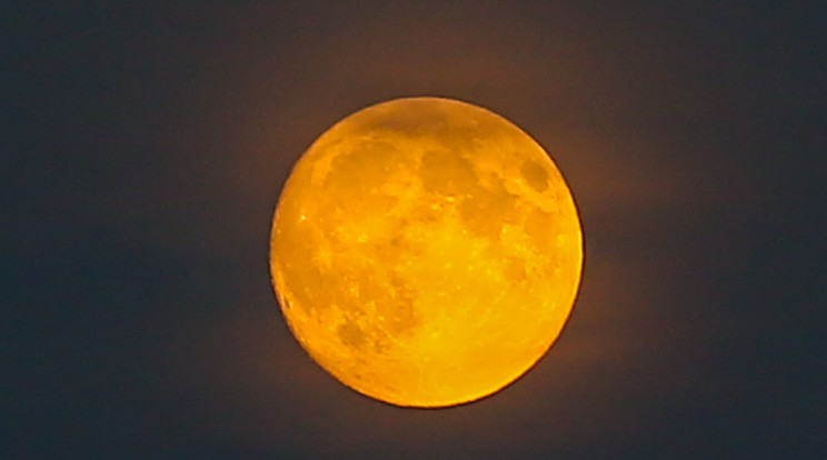 Az évszázad leghosszabb holdfogyatkozása lesz ma éjjel /Illusztráció: Northfoto