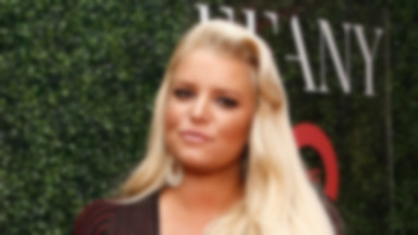 Jessica Simpson zafarbowała włosy 7-letniej córce. Fani skrytykowali decyzję piosenkarki