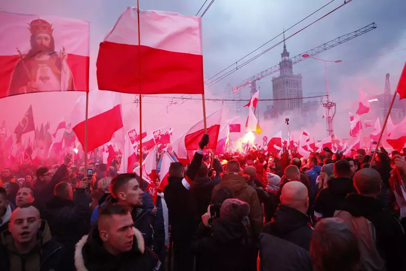 Marsz Niepodległości w Warszawie przeszedł pod hasłem &quot;My chcemy Boga&quot;