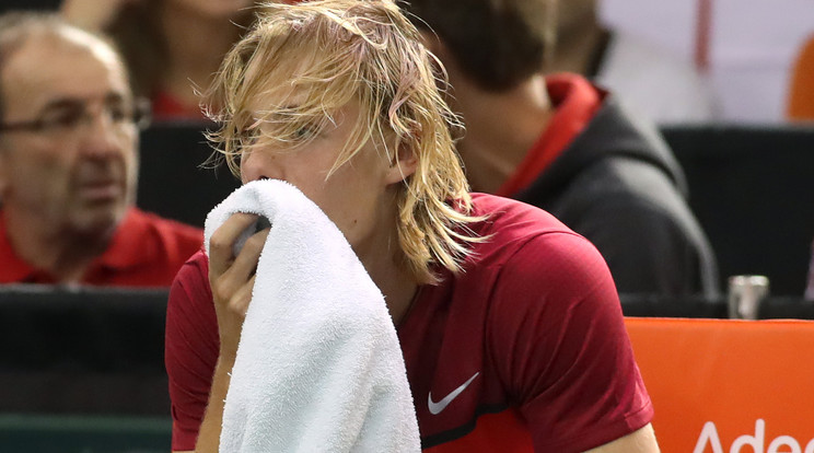 Denis Shapovalov kibabrált a kanadai csapattal / Fotó: AFP