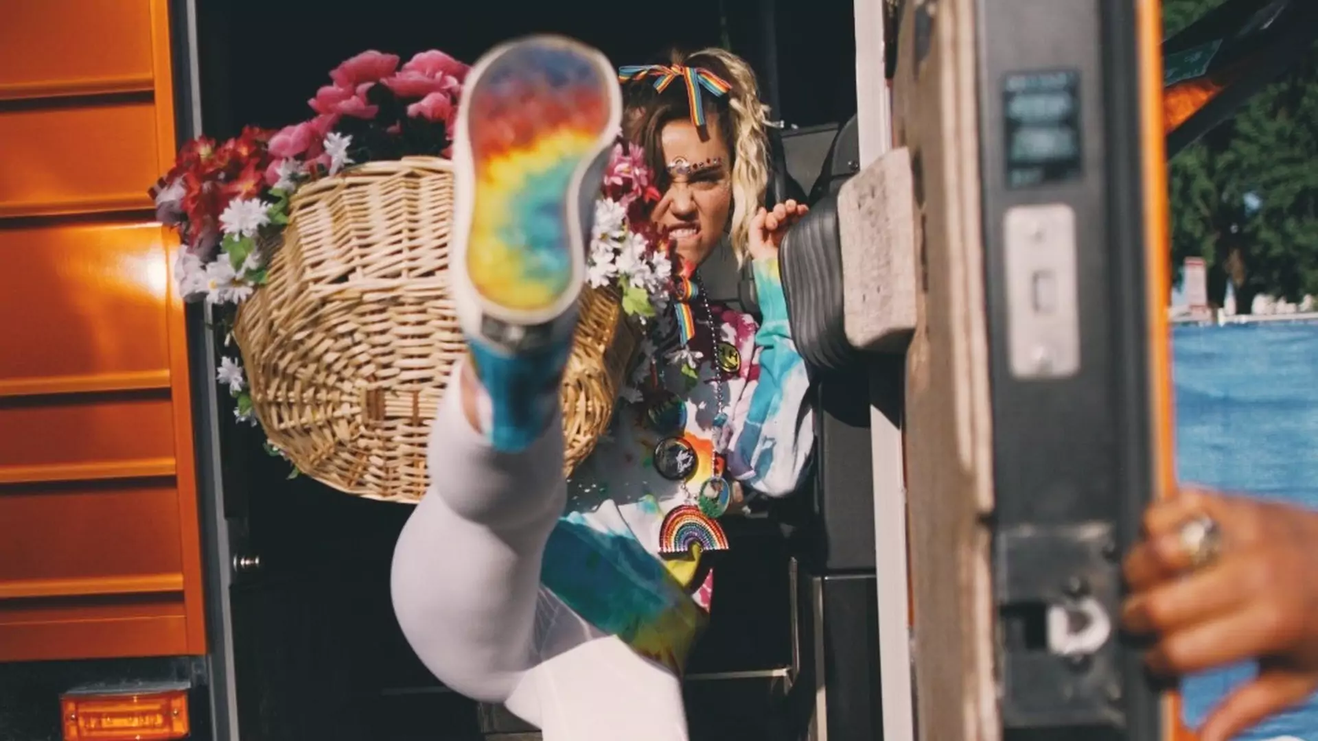 Miley Cyrus łączy siły z Converse, ale to nie będzie zwykła kampania