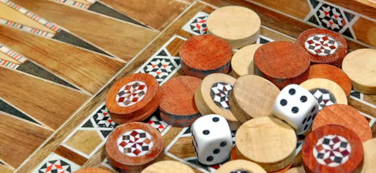 Backgammon - jedna z najstarszych gier planszowych świata