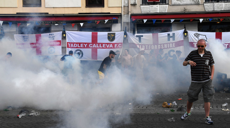 Az  angol szurkolók napok óta balhéznak /Fotó: AFP