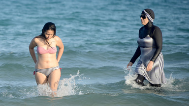 Zakaz kostiumów burkini na plażach we francuskim Cannes