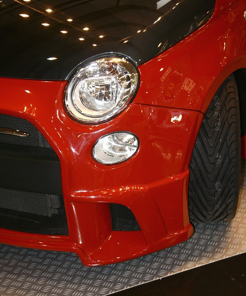 Essen Motor Show 2007: Nowy Fiat 5-0-0 Super TRC Marangoni