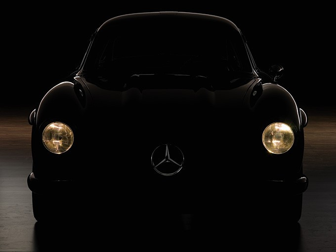 Mercedes-Benz 300 SL – doskonała replika od Gullwing AG