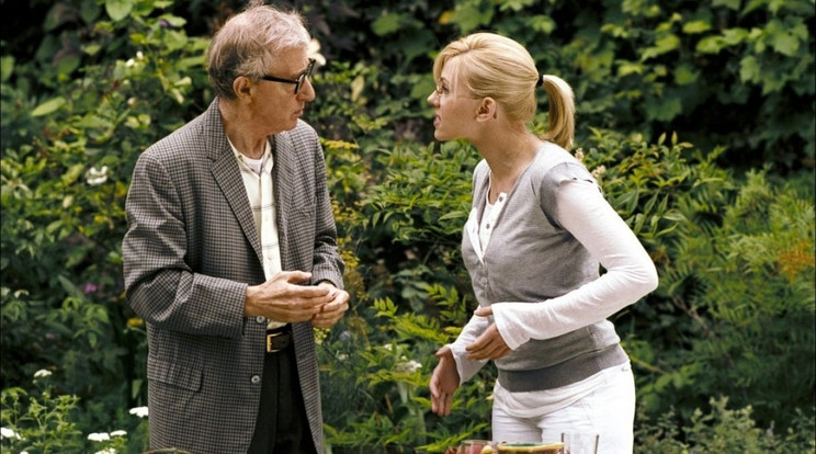 Woody Allen és Scarlett Johannson  a Füles című filmben (Fotó: RAs-archív)