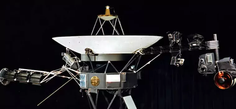 NASA uruchamia po 37 latach silniczki sondy Voyager-1
