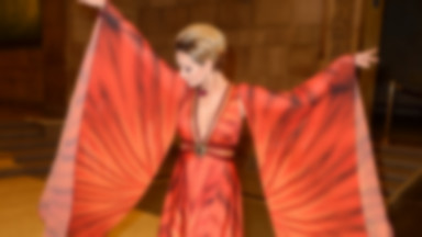 Dorota Gardias w kimono prezentuje atrakcyjny dekolt