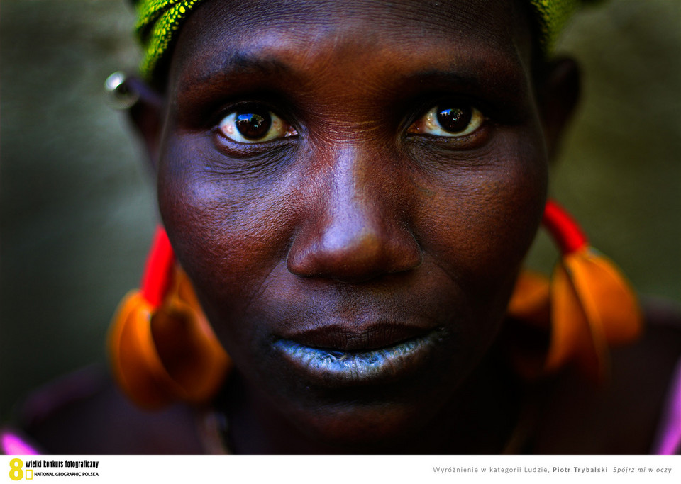 Najlepsze zdjęcia National Geographic 2012 - Spójrz mi w oczy - Piotr Trybalski