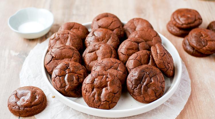 Annuskám: Csokis mandulás töltött keksz recept Fotó: Annuskám