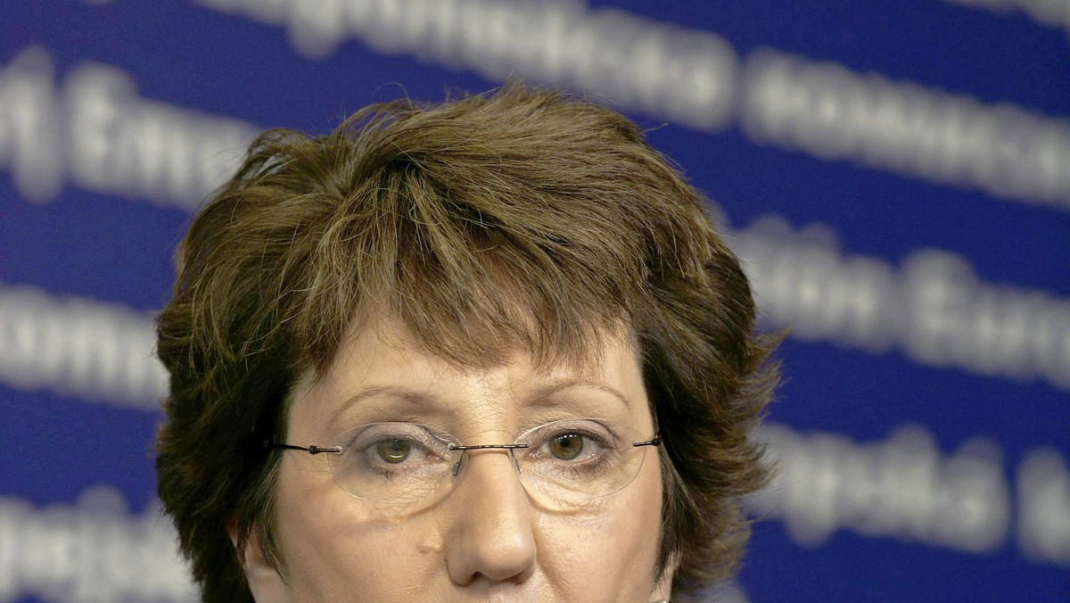 Unia Europejska zaproponowała Iranowi przeprowadzenie w połowie listopada w Wiedniu negocjacji w sprawie programu nuklearnego Teheranu. Rzeczniczka szefowej dyplomacji UE Catherine Ashton poinformowała o tym w czwartek w Brukseli.