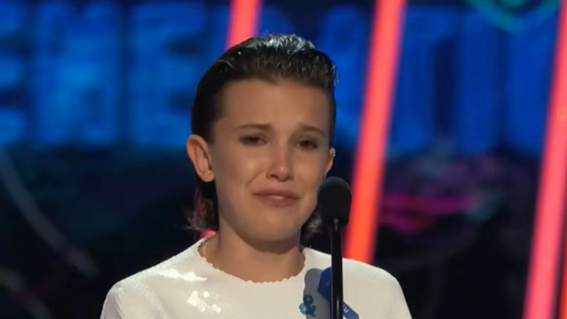 Wzruszająca przemowa 13-letniej aktorki ze "Stranger Things" na gali MTV. Zobacz, jak odbierała nagrodę