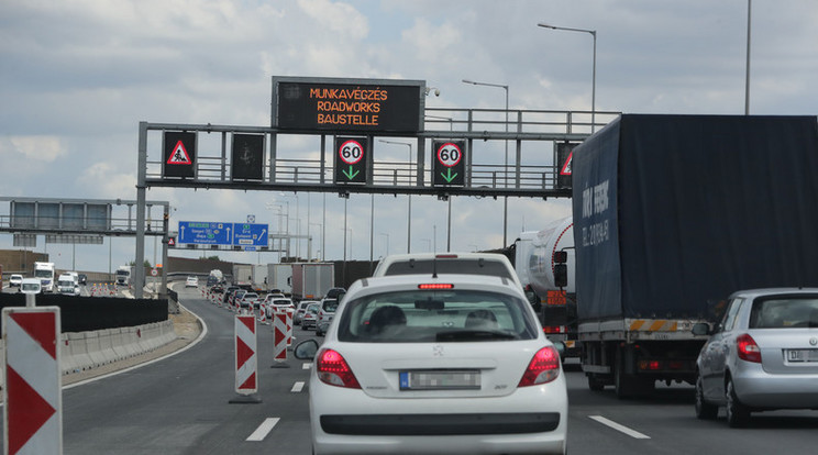 Mélyebben a zsebükbe kell nyúlniuk az autósoknak / Fotó: Grnák László