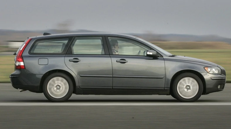 Volvo V50 (2004-12) - od 14 500 zł 