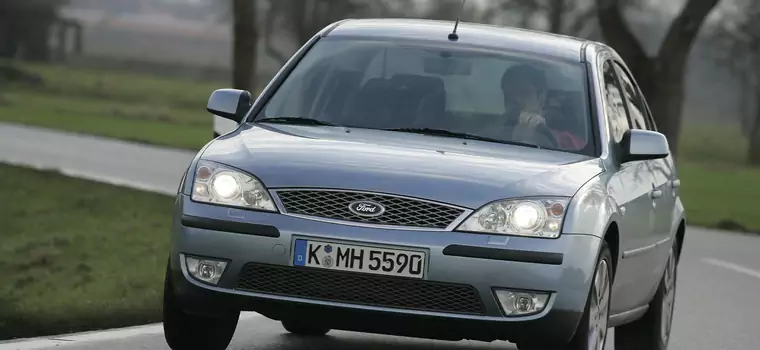 Awaryjne samochody klasy średniej sprzed kilkunastu lat