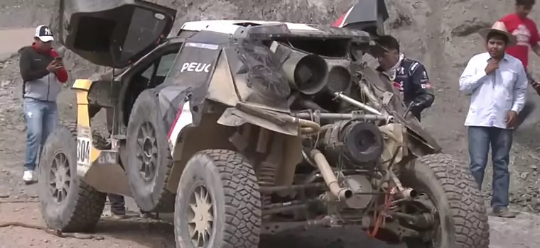Dakar 2017: Peugeot 3008 DKR Sainza spadł z 15 metrów