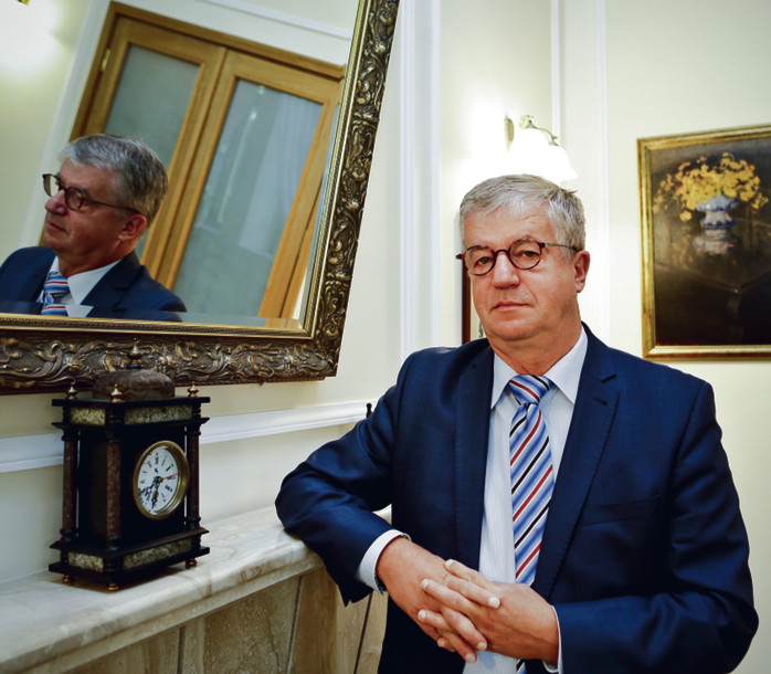 Prof. Andrzej Wróbel, wykładowca akademicki, sędzia Trybunału Konstytucyjnego, w latach 2004–2011 sędzia Sądu Najwyższego