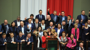 Onet24: Politycy opozycji zostają na święta w Sejmie