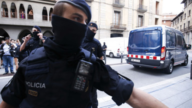 Hiszpańskie media: muzułmański duchowny podejrzany o współpracę z zamachowcami