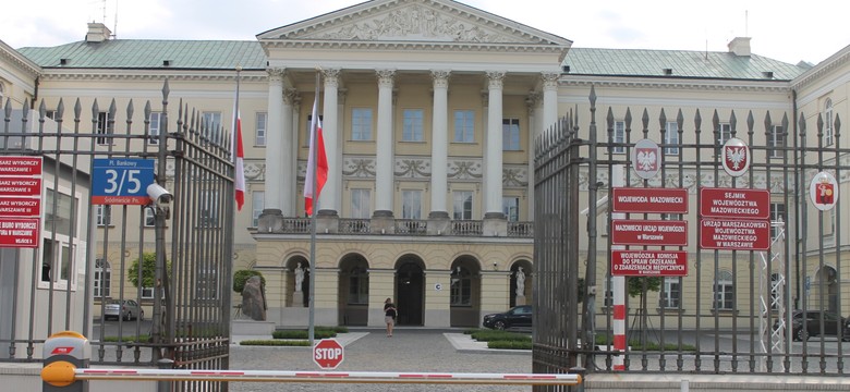 Prezydentka, inspektorka, burmistrzyni. Warszawa wprowadza żeńskie formy nazw stanowisk w urzędach