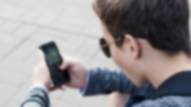Smartfony wywołują zaburzenia depresyjne u młodzieży? Niespotykany wzrost zachorowalności