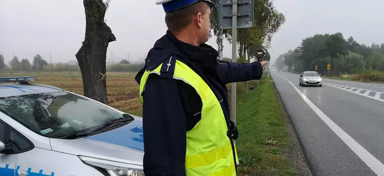 Jak rozmawiać z policjantem? Nie pogarszaj sprawy