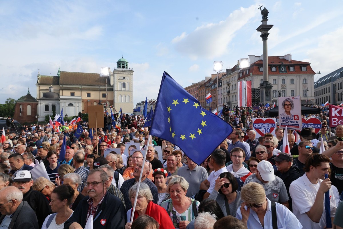 Wiec Tuska na placu Zamkowym Ile osób wzięło udział GazetaPrawna pl